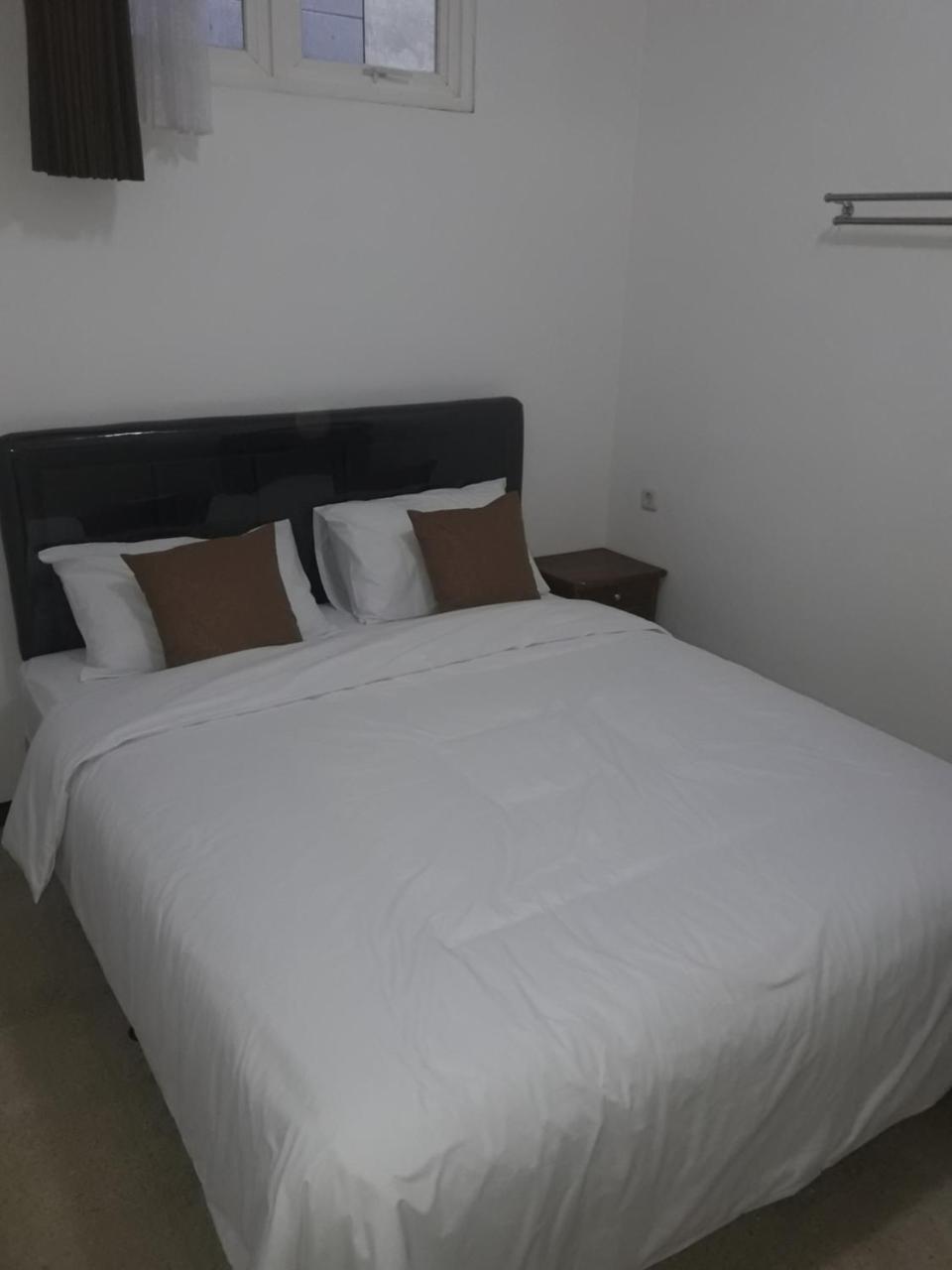 Hotel Menara Malang Eksteriør bilde